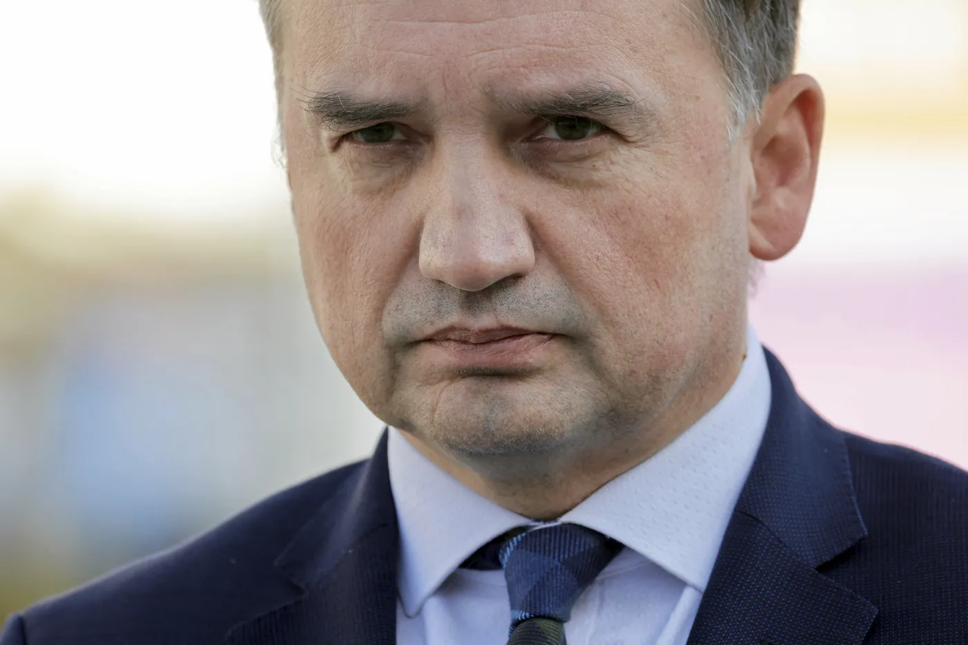 Zbigniew Ziobro po operacji raka przełyku. Onkolog mówi o rokowaniach