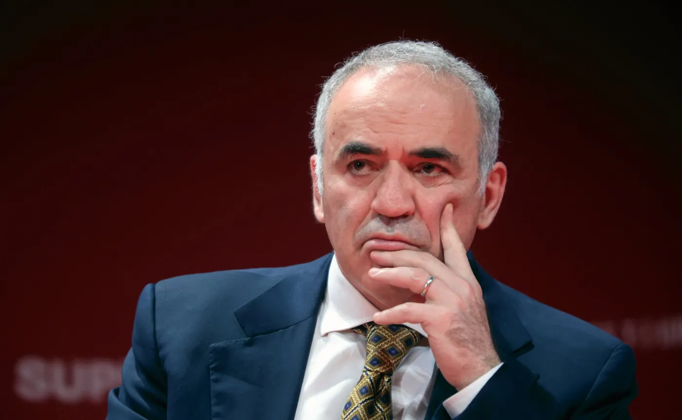 Gęstnieje atmosfera wokół Kasparowa. Został wpisany na listę terrorystów, oznaczony gwiazdką