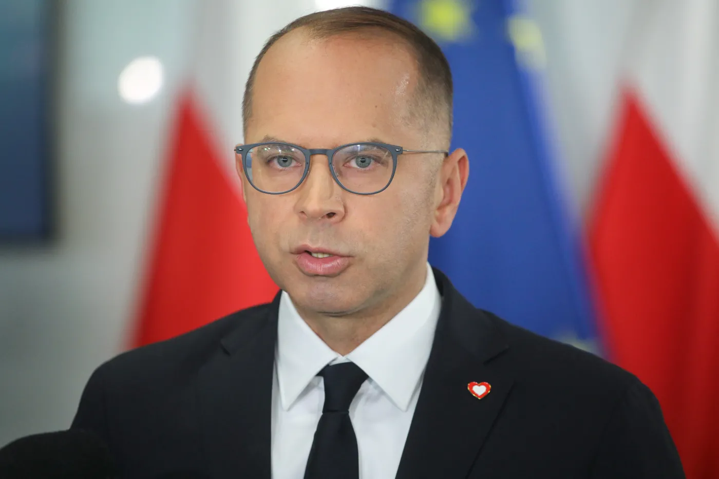 Duda zablokuje kandydata Tuska na komisarza UE? Szczerba: Prezydent wchodzi w kompetencje rządu