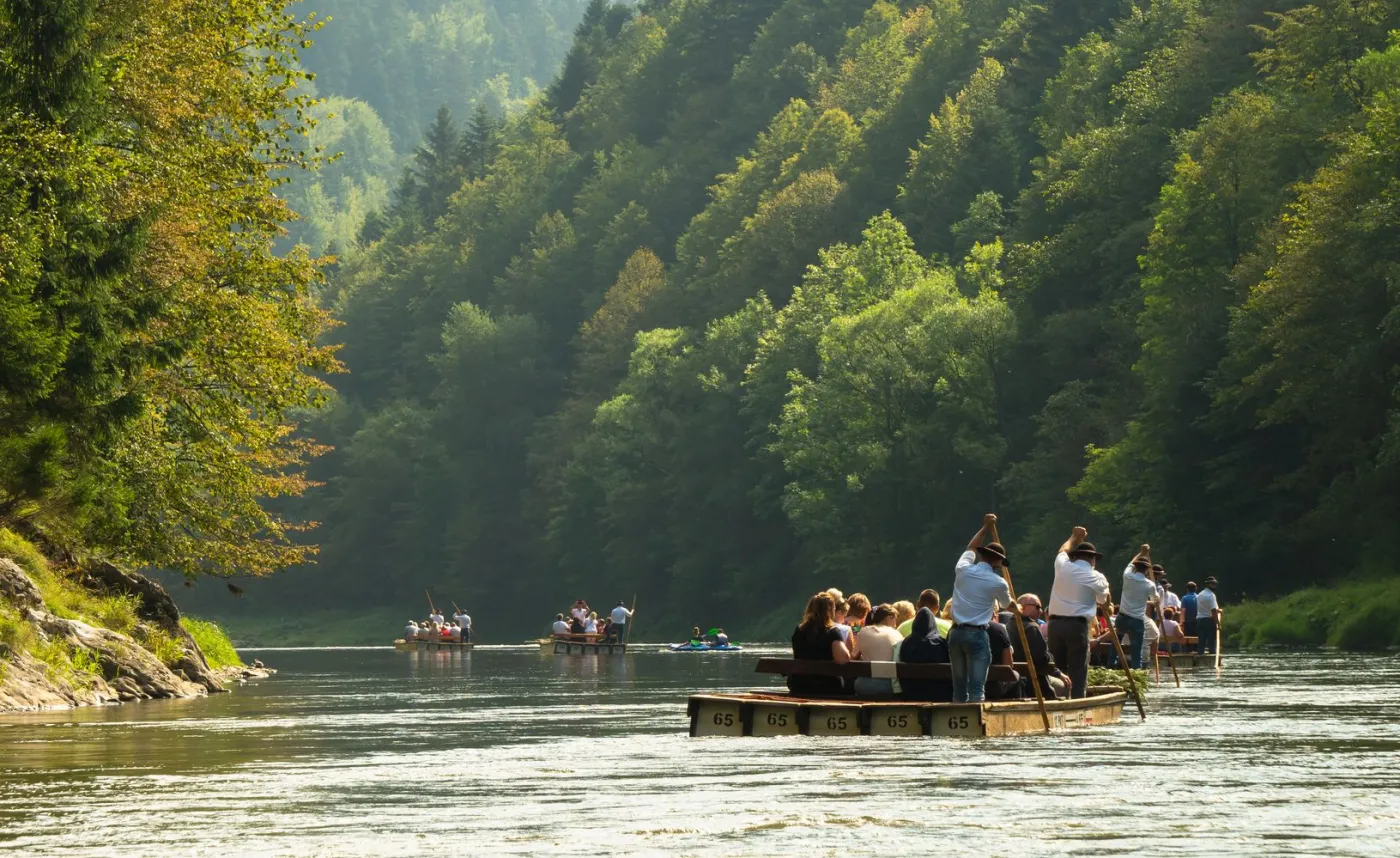 Flisacy kończą sezon turystycznych spływów na Dunajcu