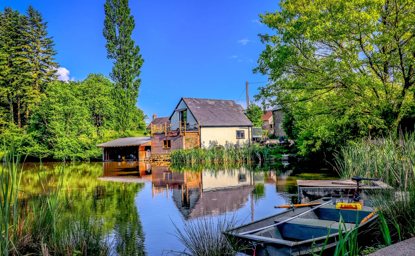 Luksusowy pensjonat na sprzedaż. Cena to jedynie...55 zł