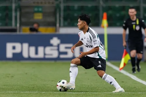 Liga Konferencji. Legia do przerwy męczyła swoją grą. W drugiej połowie strzeliła 5 goli