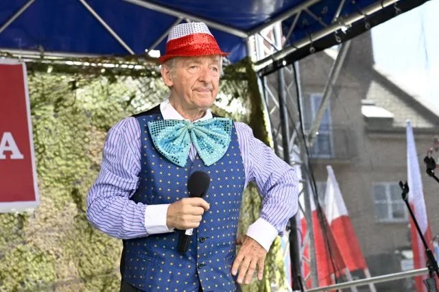 Andrzej Rosiewicz ma sporo młodszą żonę. "Jestem o nią zazdrosny, bo..."