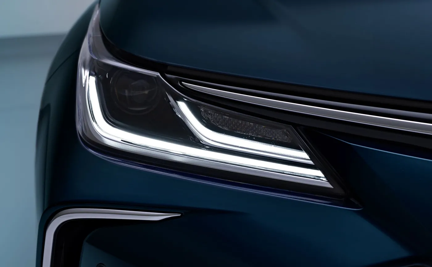 Ta marka trzęsie rynkiem. Hybryd trzy razy więcej niż aut spalinowych