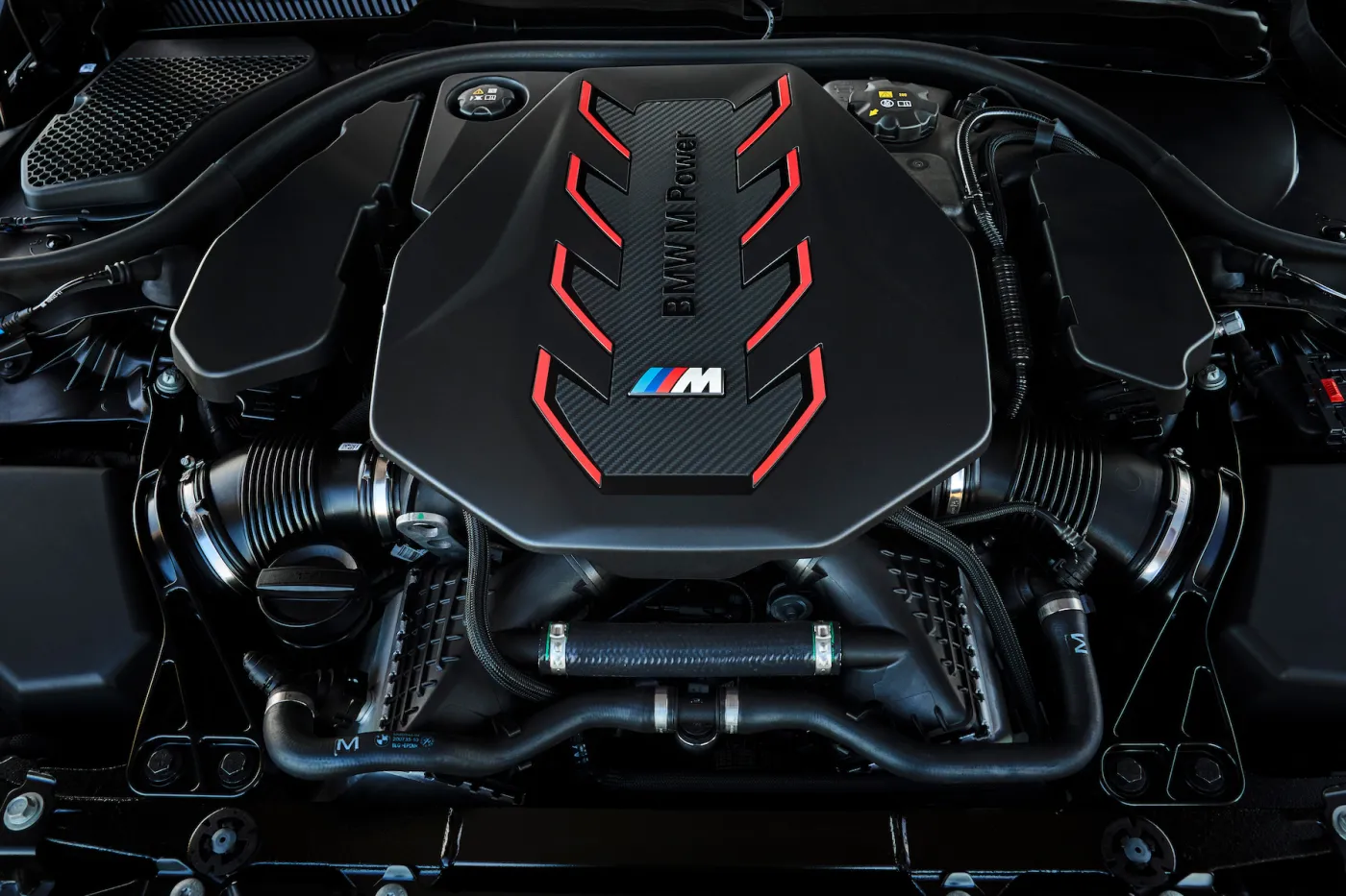 bmw-m5-touring-38268411.jpg