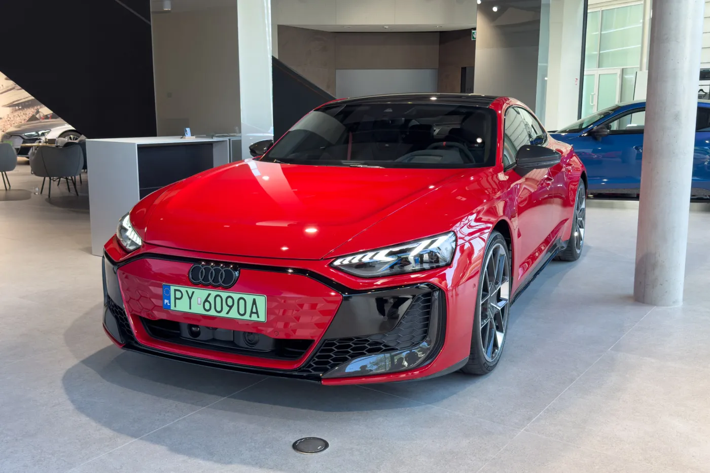 audi-rs-etron-gt-38276926.jpg