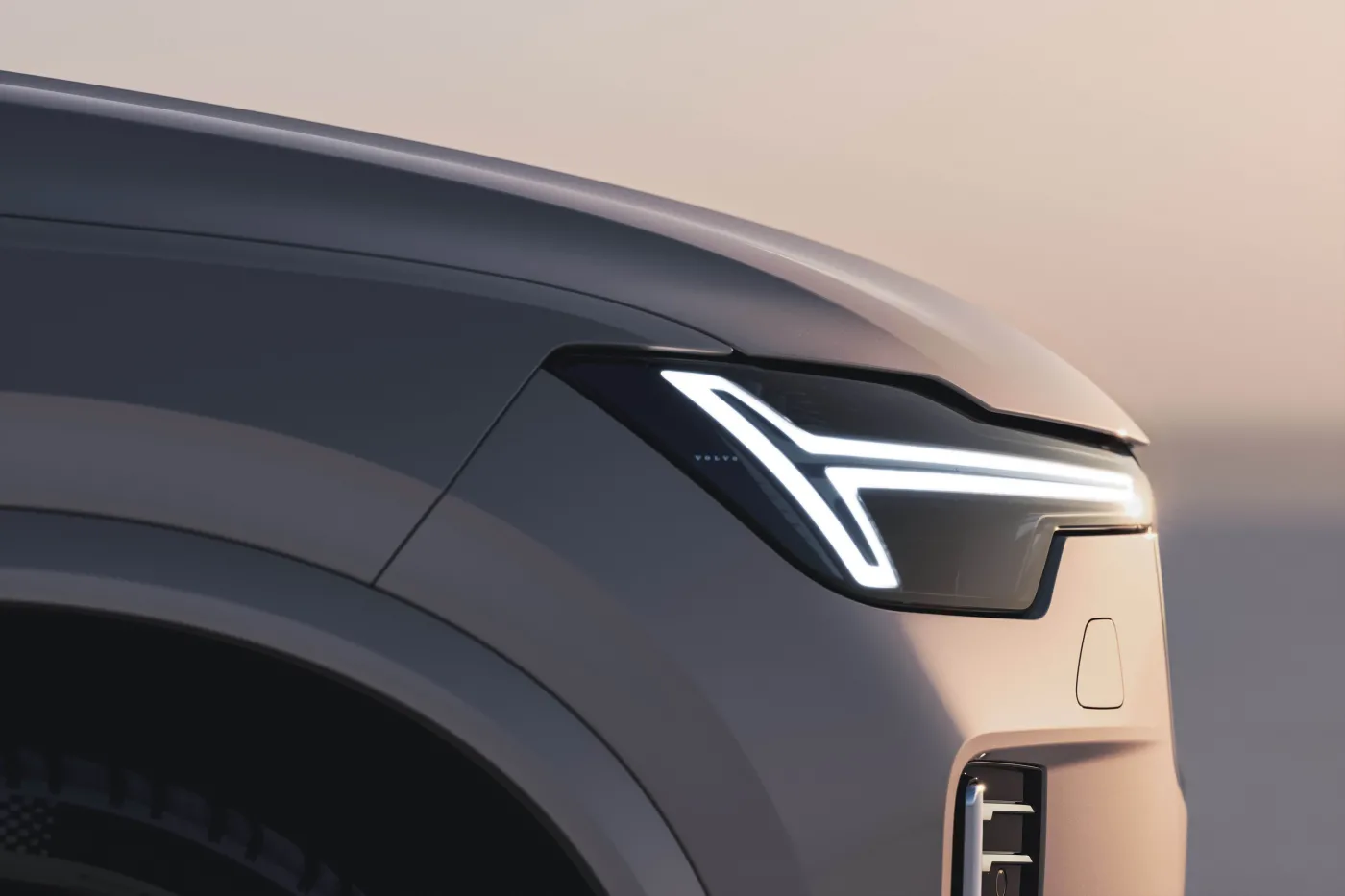 nowe-volvo-xc90-38283623.jpg