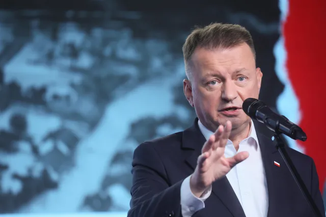 Błaszczak węszy spisek. "Za tym kryje się jakiś plan"