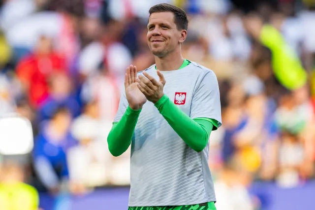 Szczęsny wieczorem ma obejrzeć mecz Barcelony w Lidze Mistrzów. Prezentacja w środę