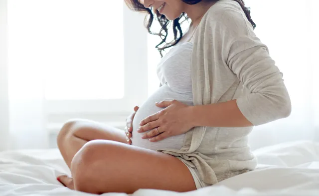 Badanie: kobiety w ciąży zwykle przechodzą COVID-19 bezobjawowo