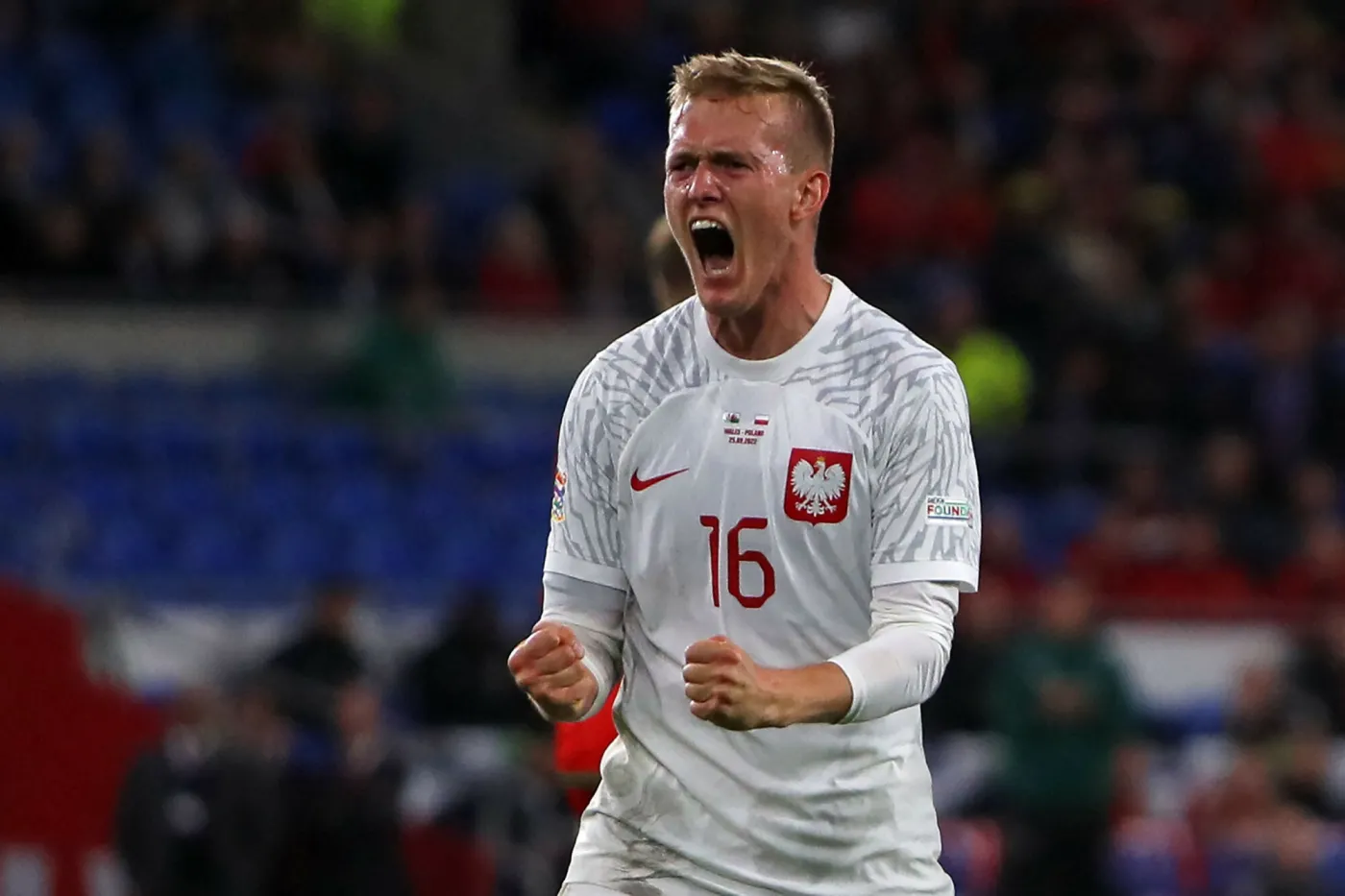 Karol Świderski wykorzystał błąd bramkarza. Szósty gol Polaka w sezonie