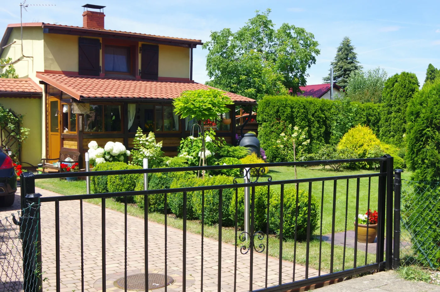 Masz to na działce? 50 tys. zł kary albo utrata posesji. Trwają masowe kontrole