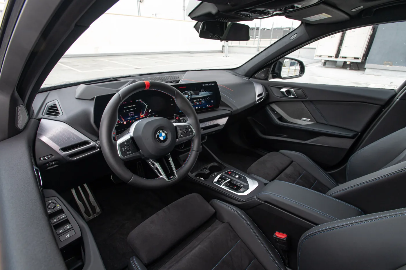 bmw-m135i-xdrive-38315902.jpg