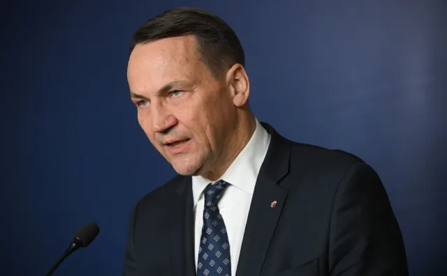 Upadek koalicji rządzącej w Niemczech. Sikorski: Polska może stać się regionalną twierdzą