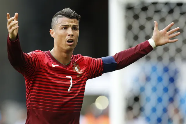 Cristiano Ronaldo nie zapłacił za zabiegi estetyczne. Lekarz pozwał piłkarza