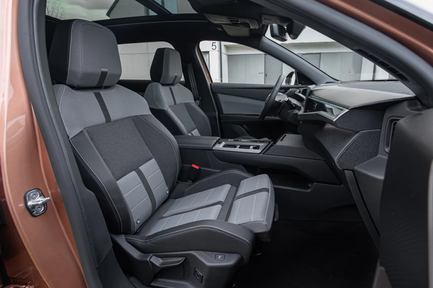 opel-grandland-38368975.jpg