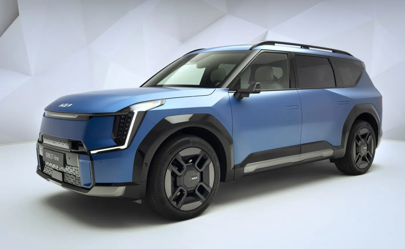 kia-ev9-gtline-37818512.jpg