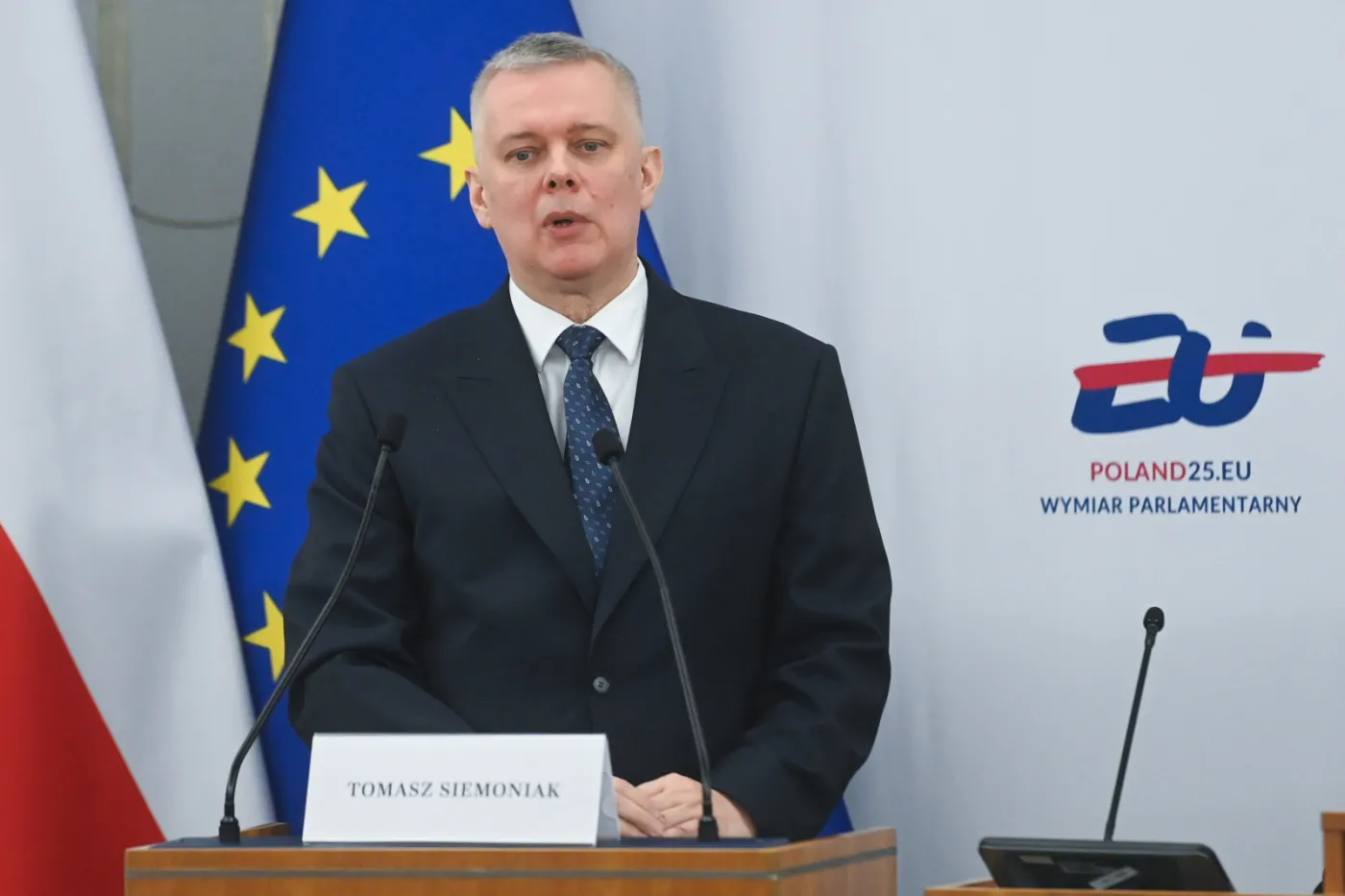 Nowe deportacje z Polski. Siemoniak: Najwięcej jest obywateli Gruzji i Ukrainy