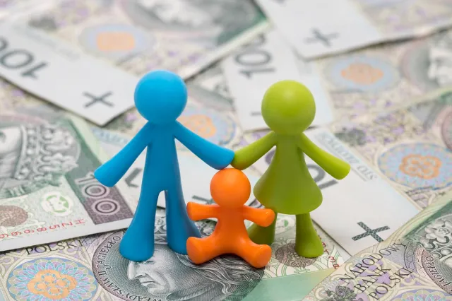 Nowy dodatkowy urlop macierzyński od 19 marca 2025 r. Ile wyniesie zasiłek macierzyński?