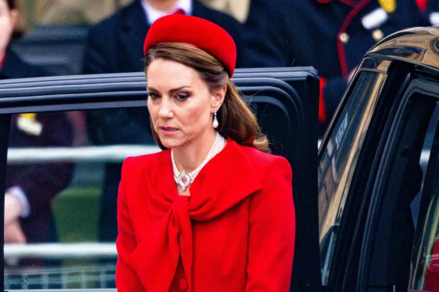 Księżna Kate wróciła do pracy. Wzięła udział w bardzo ważnym święcie. Co za kreacja [FOTO]