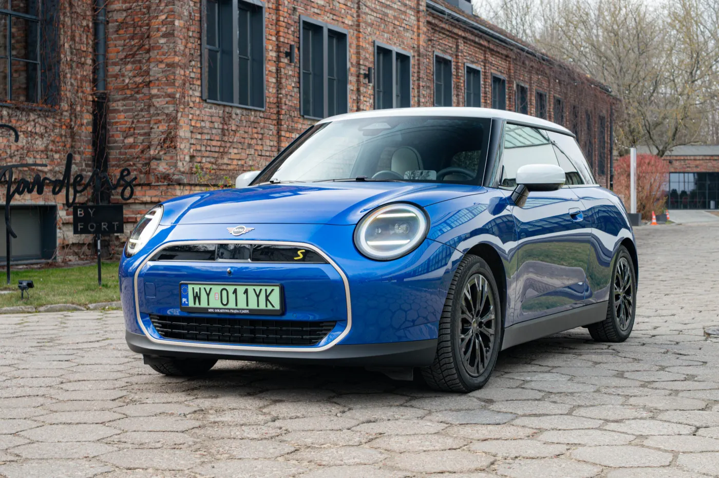 mini-cooper-se-38441097.jpg