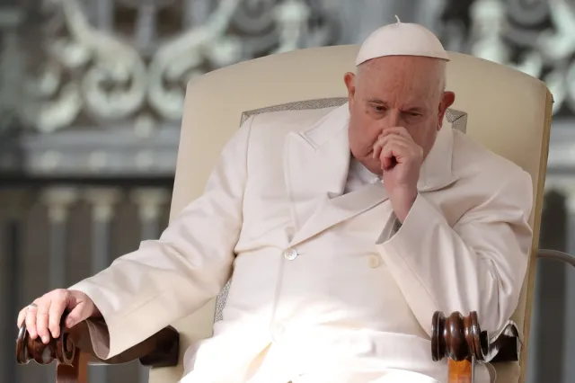 Papież Franciszek wciąż w szpitalu. Nowe informacje z Watykanu