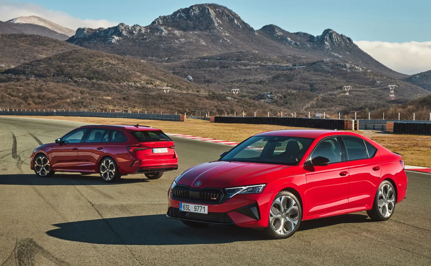 skoda-octavia-rs-38452610.jpg