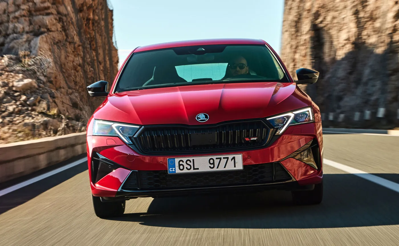 skoda-octavia-rs-38452620.jpg