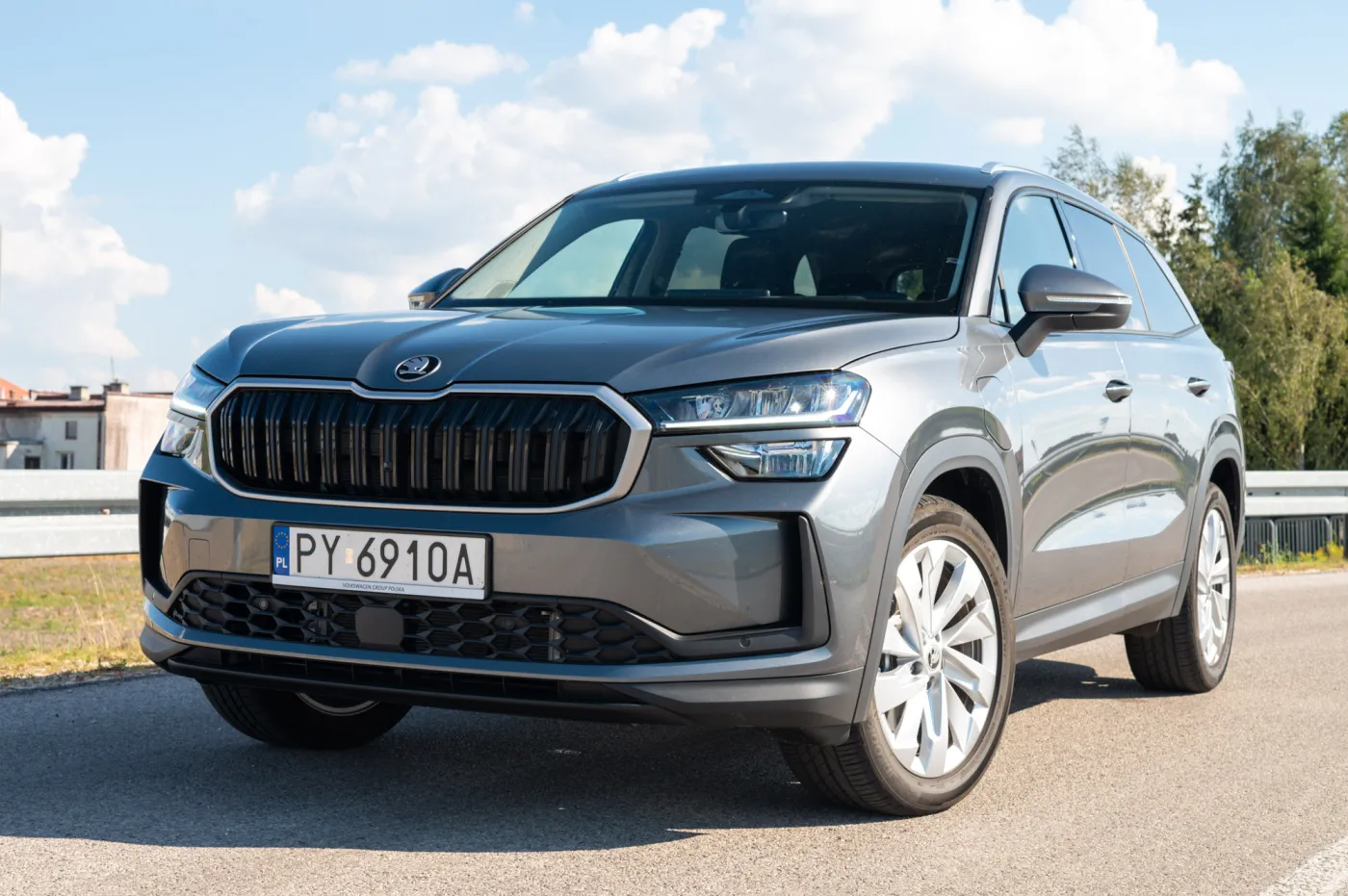 skoda-kodiaq-iv-38268739.jpg