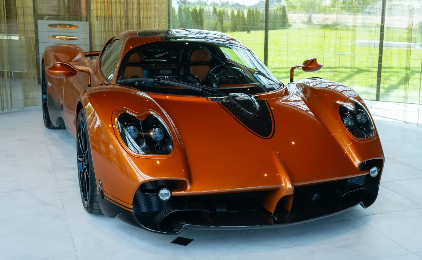 pagani-of-warsaw-38480360.jpg