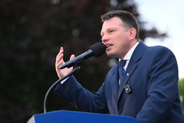 Mentzen: Po czym poznać, że Tusk kłamie? Nie dlatego, że jest rudy