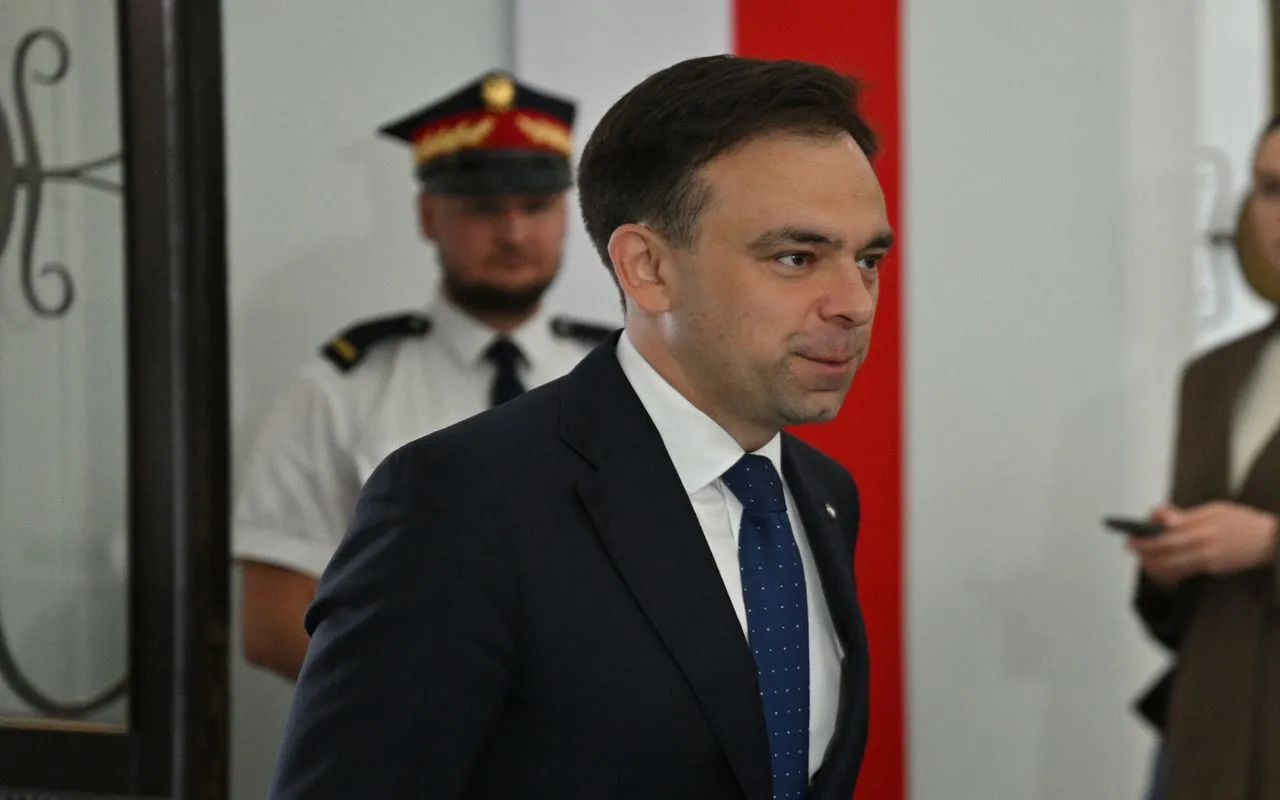 Ile wyniesie pensja minimalna? Minister finansów podał konkretną kwotę