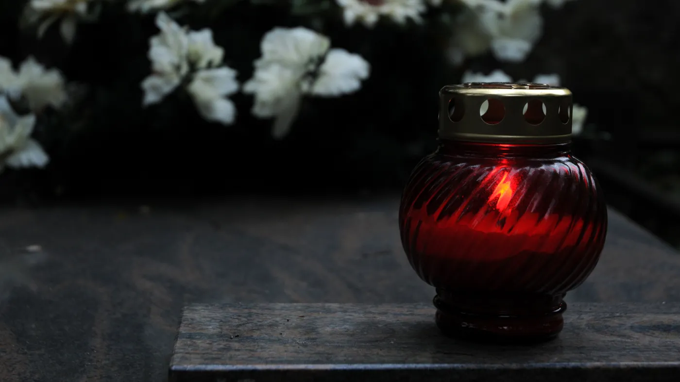 Na cmentarz w strefie stanu wyjątkowego można wjechać bez pisemnego zezwolenia