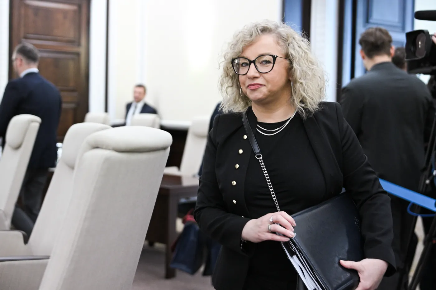 Związki partnerskie w Polsce: Projekt Lewicy trafił do Sejmu. "Jak nie drzwiami, to oknem"