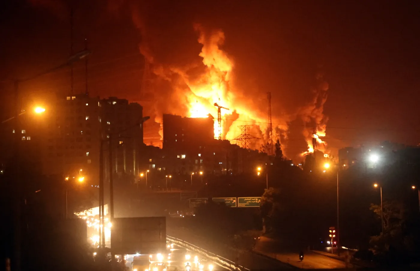 Iran atakuje Izrael: dziesięć ofiar śmiertelnych i setki rannych po zmasowanym ostrzale rakietowym