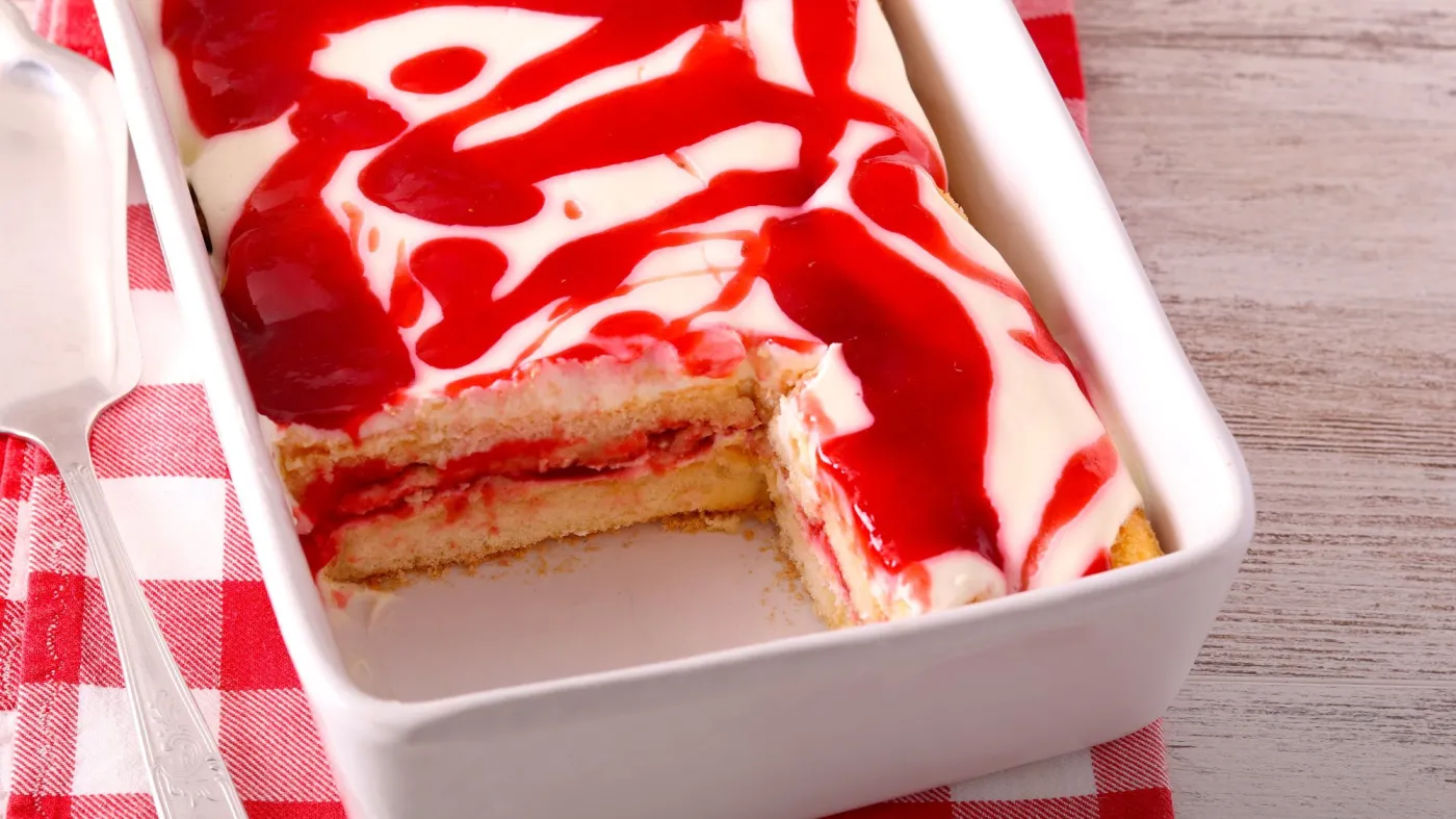 Raspberry,Tiramisu,Cake,,Layered,No,Bake,Dessert,With,Biscuits,,Cream