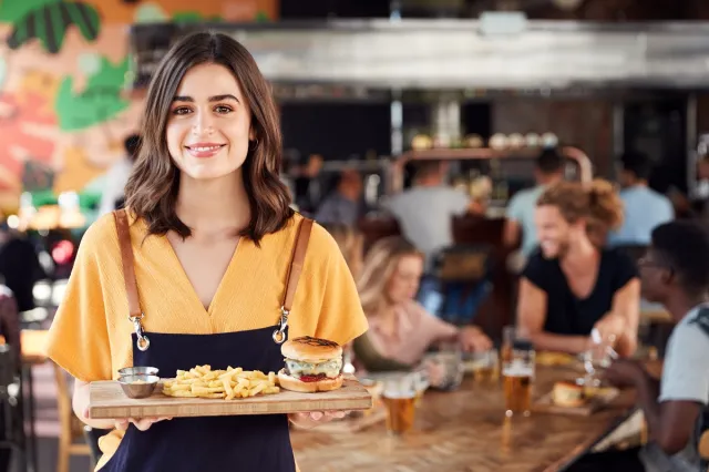 Twoje dziecko dorabiało w wakacje? Możesz mieć problem w przychodni