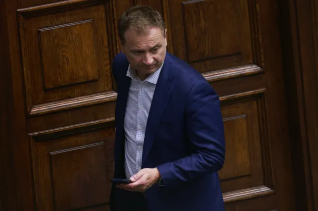 Sławomir Nitras wyszedł przed szereg. Sam poinformował, że rozstaje się z rządem