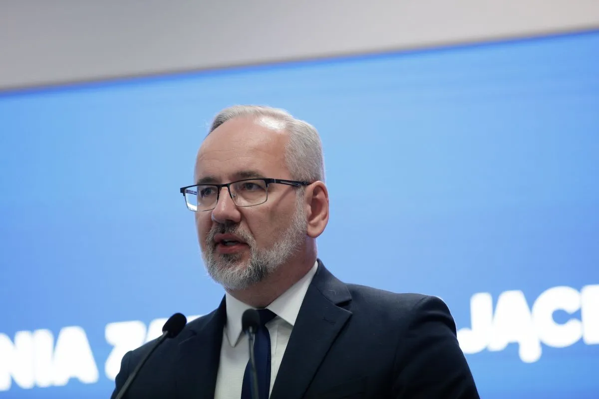 Adam Niedzielski został pobity. Jest reakcja Donalda Tuska