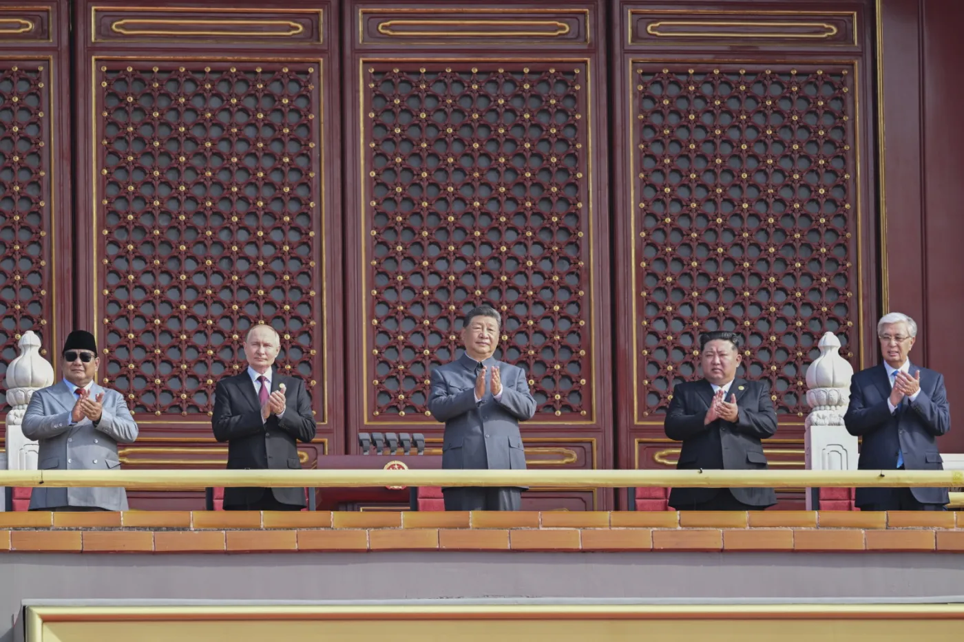 "Kadr z horroru" w Pekinie. Niemieckie media o paradzie Xi, Putina i Kima