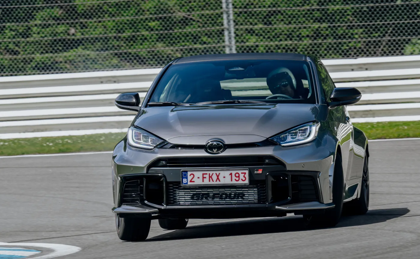 toyota-gr-yaris-38245487.jpg