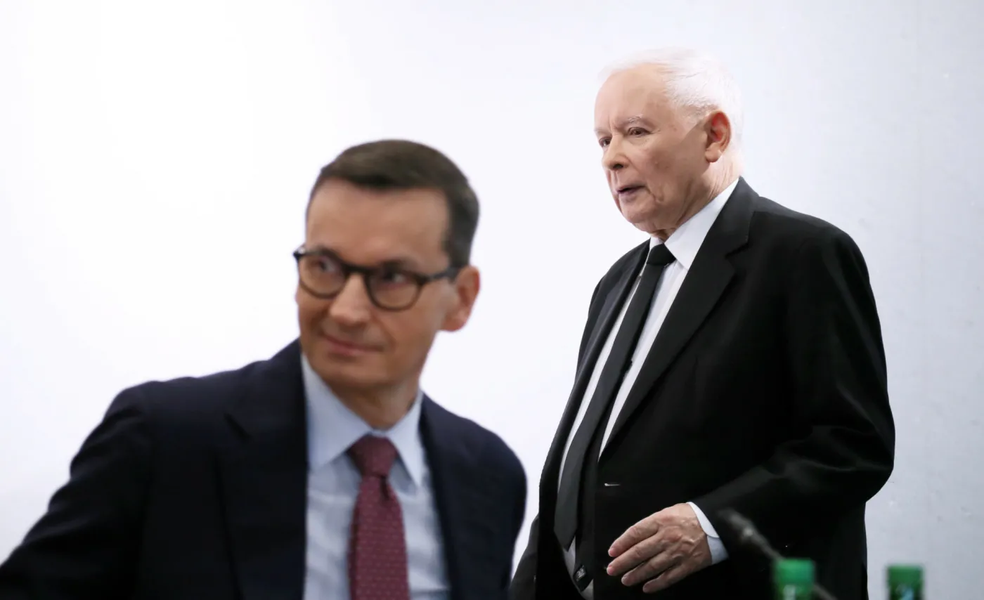 W PiS zaczęła się wojna. Jarosław Kaczyński uderzył w ludzi Morawieckiego