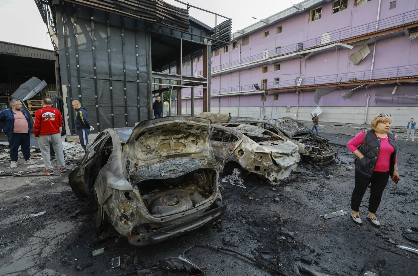 Nocny zmasowany rosyjski atak na Kijów. Są poważnie ranni