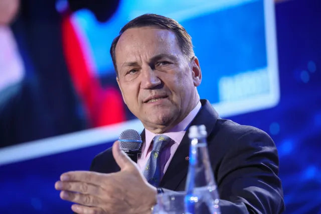 Sikorski o Strefie Gazy: Straszliwa tragedia, ale nie ludobójstwo