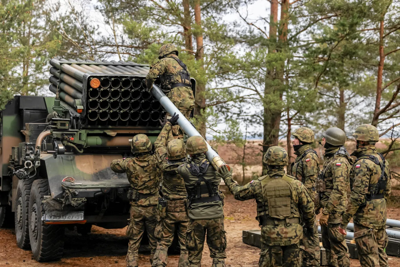 Zwrot akcji w sprawie ochrony Polski przed atakiem Rosji. Bruksela wprowadza przełomowe zmiany