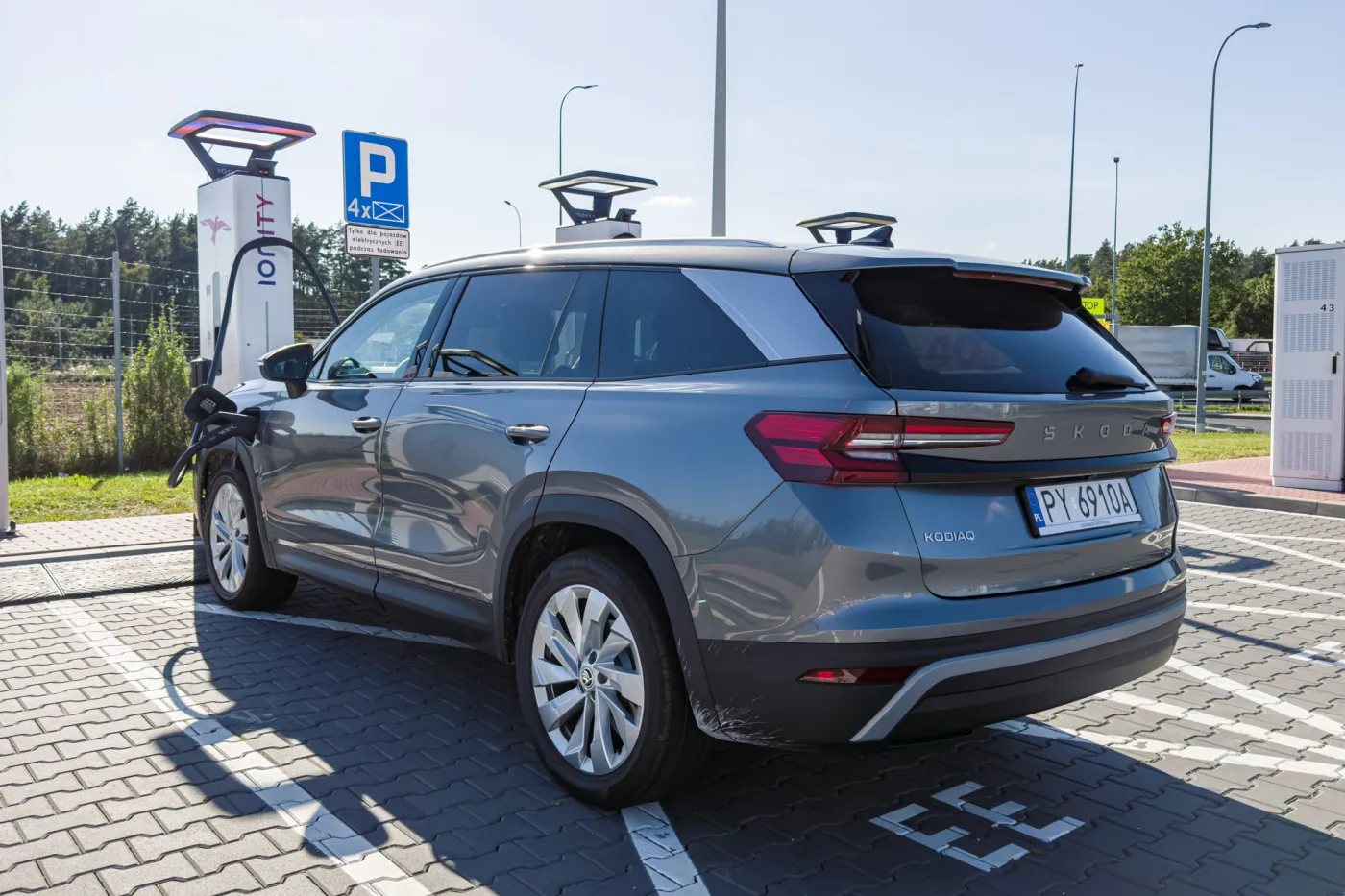 skoda-kodiaq-iv-38268810.jpg