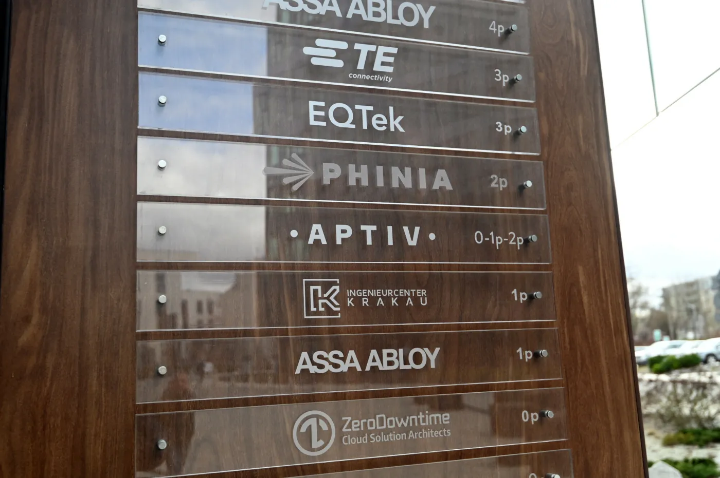 Tysiące osób stracą pracę. Kolejny gigant branży technologicznej zapowiada zwolnienia grupowe