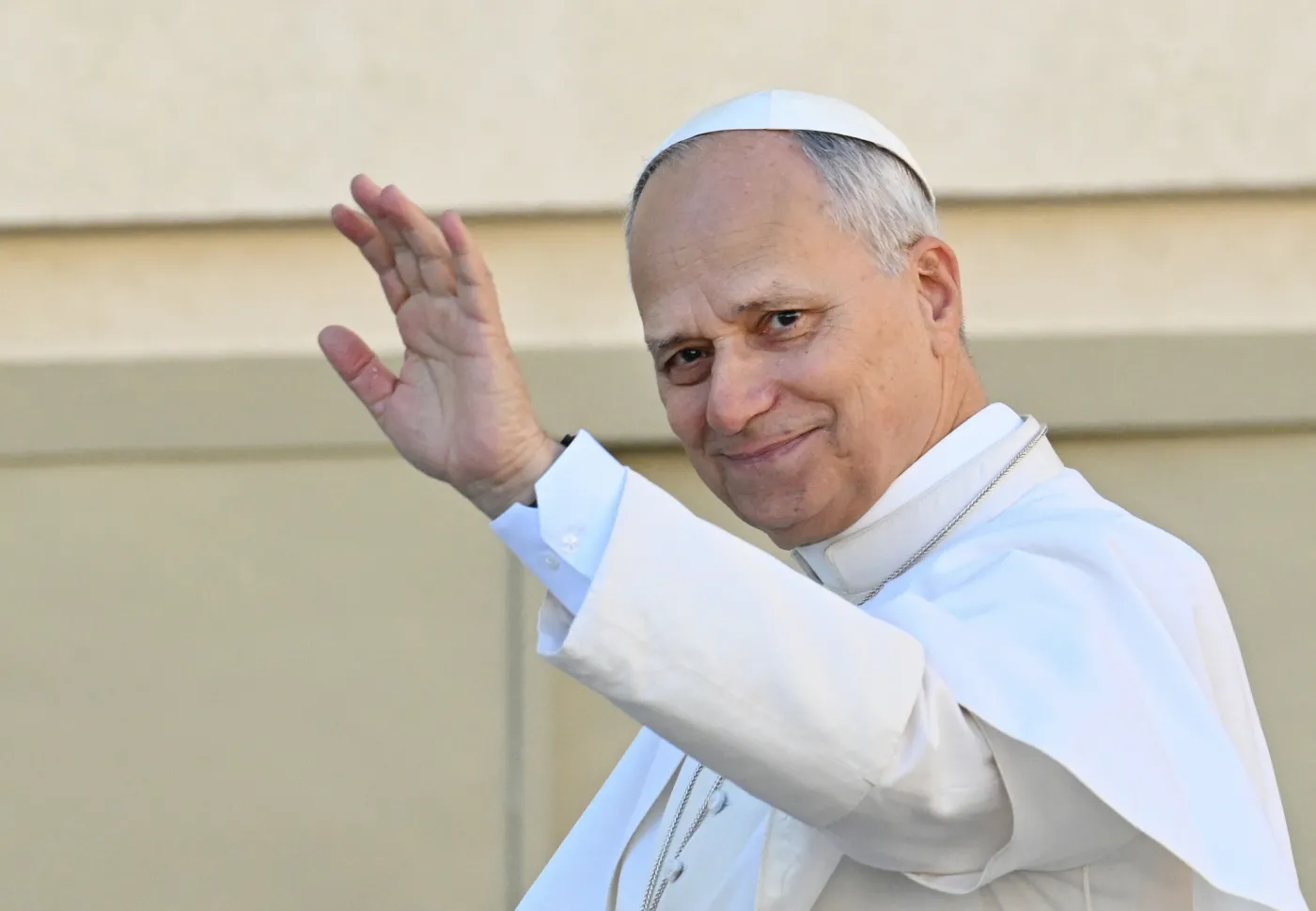 Papież Leon XIV nie odwiedzi Polski przed 2028 rokiem. Dlaczego?