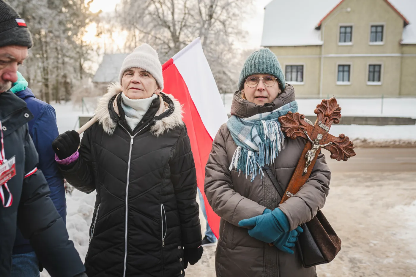 Afera w sprawie krzyża i lincz na nauczycielce. "Minister Nowacka poniosła klęskę, jeśli chodzi o obronę nauczycieli"