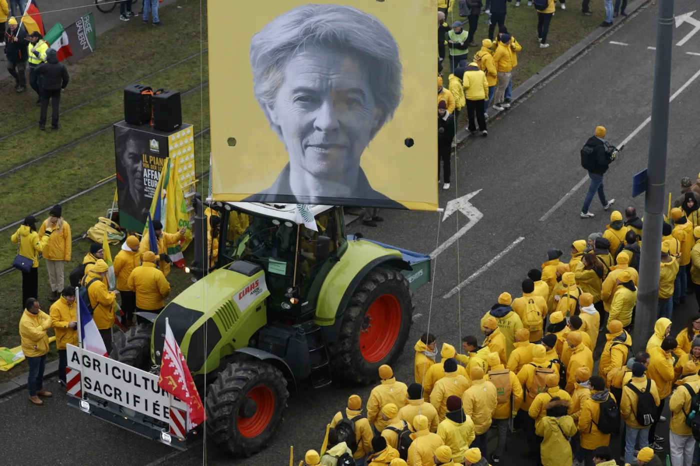 Ważą się losy umowy UE–Mercosur. Wielki protest w Strasburgu